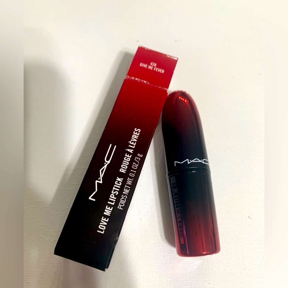 Mac lipstick give me fever
